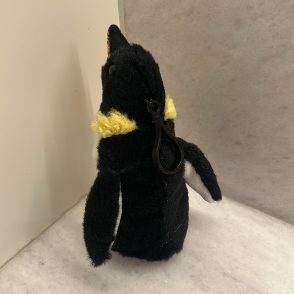 Unipak designs penguin soft plush keychain - Picture 8 of 8